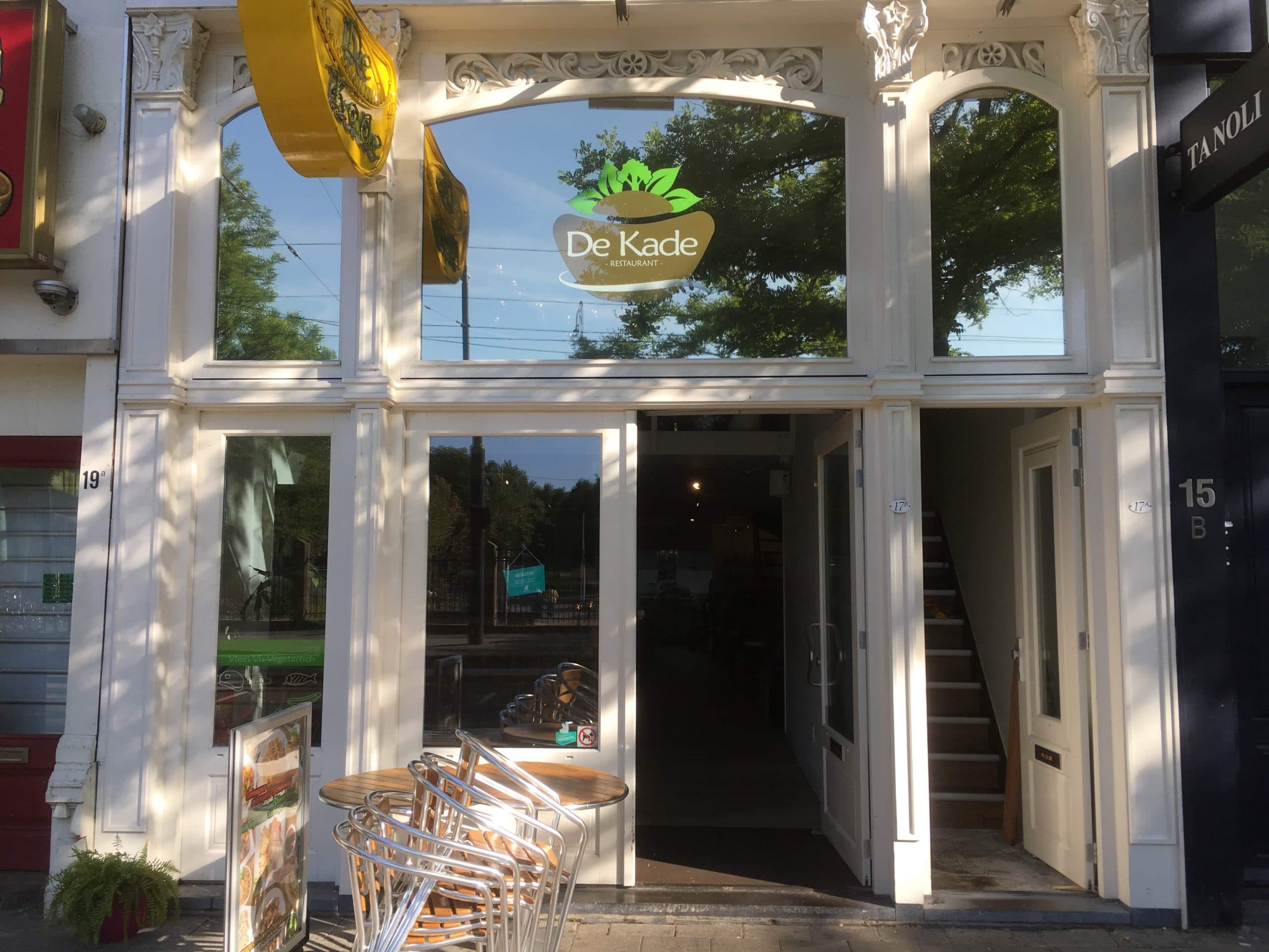 De Kade - Rotterdam - Bovenramen voorzien van Clearview 20 teneinde de hinderlijke schittering weg te nemen en de zonnewarmte te verminderen