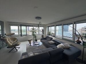 OQX70 Rotterdam montage