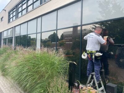 Montage Sunblock glasfolie buiten